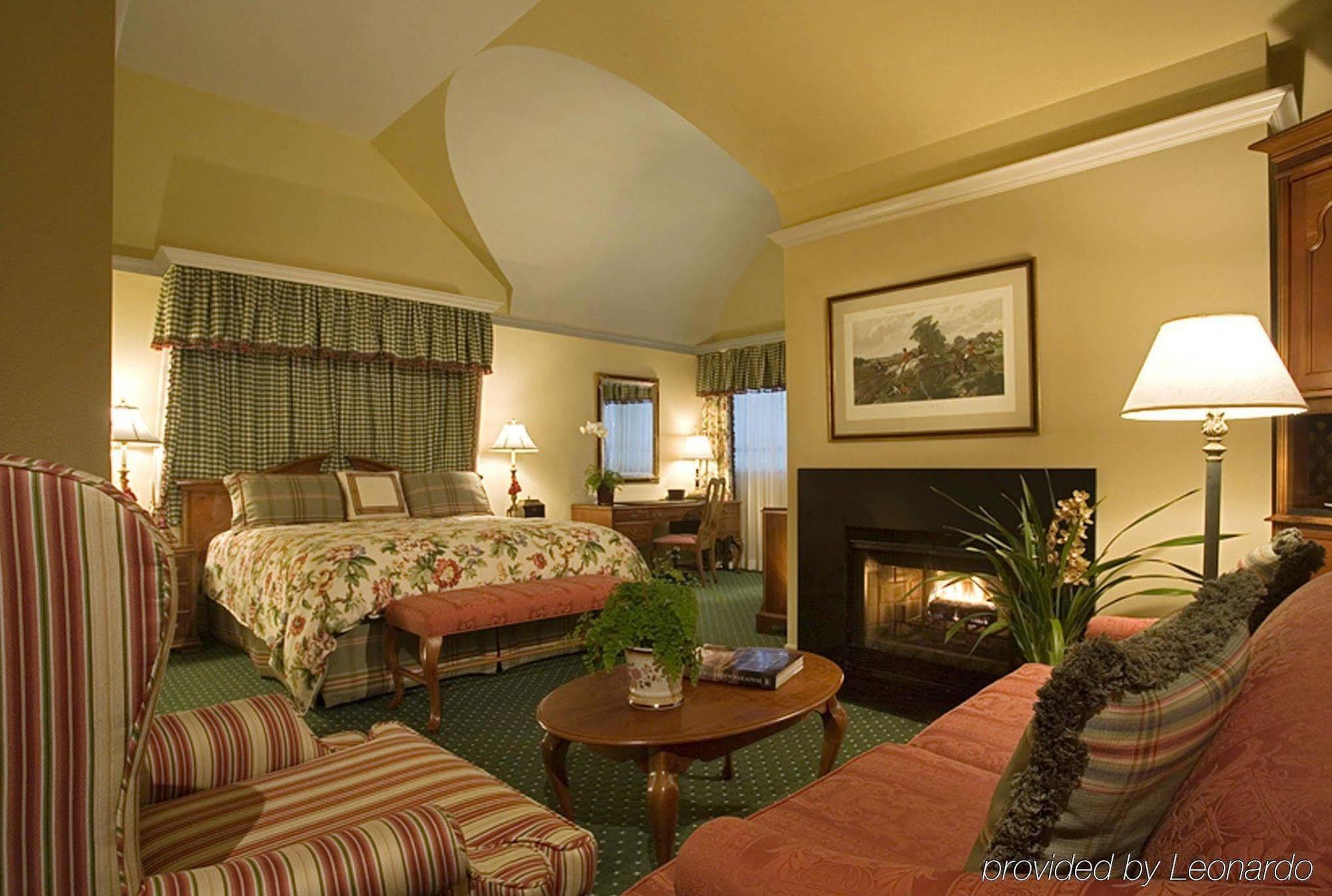 スタンフォード パーク ホテル メンロパーク 部屋 写真